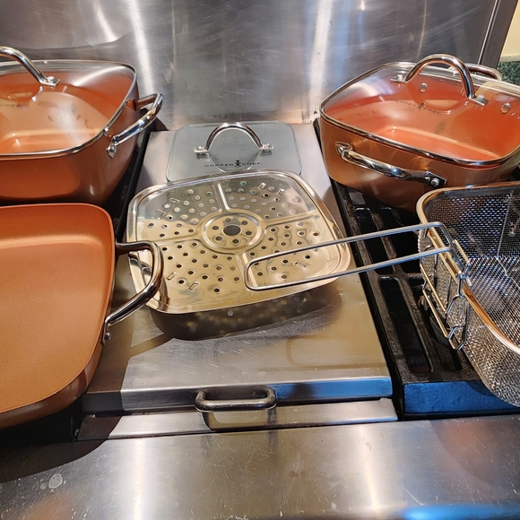 Premium Copper Cookware Set with Accessories - Picture 1 of 5